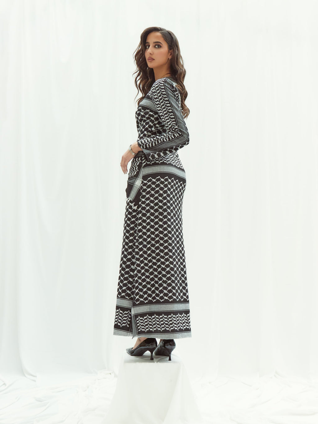 Robe Shireen