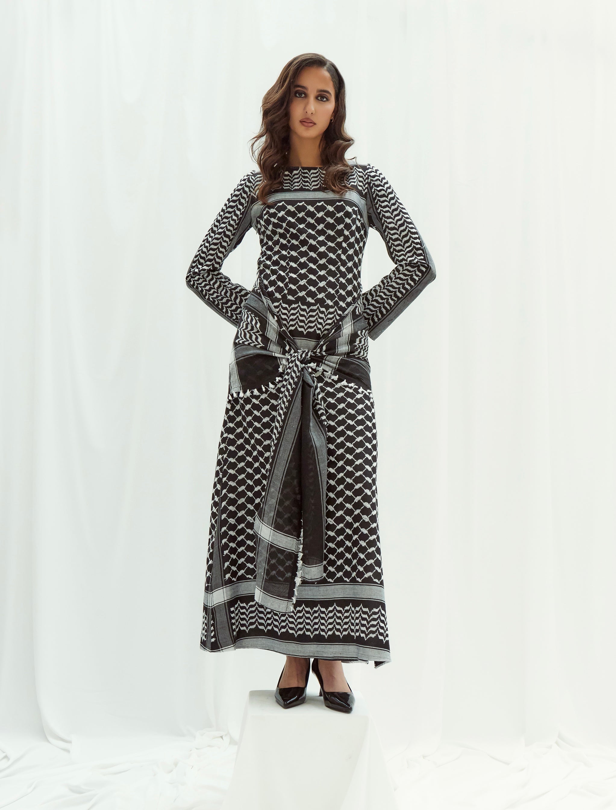 Robe Shireen